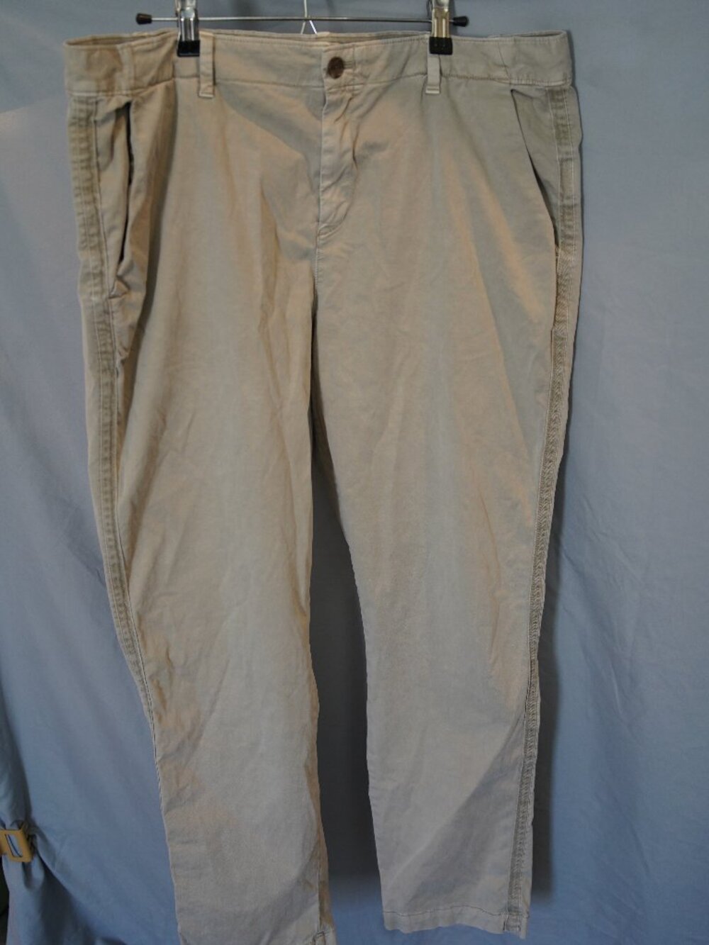 Women's Gap Straight Leg Khaki Pants